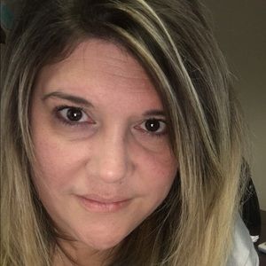 Meet your Posher, Stacey